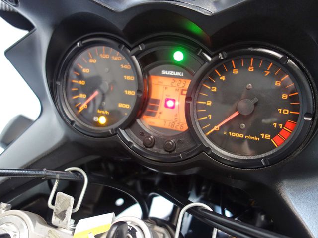 suzuki - v-strom-dl-650-abs