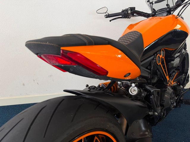 ducati - diavel-1260-lamborghini