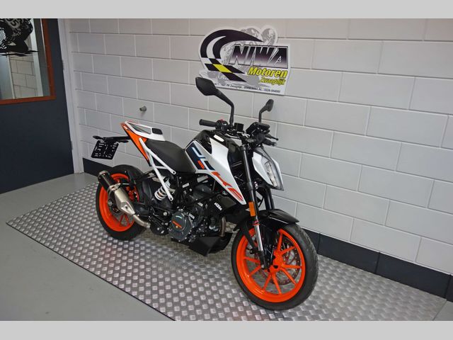 ktm - 125-duke