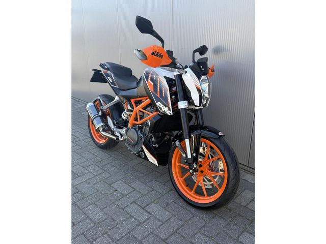 ktm - 390-duke-abs