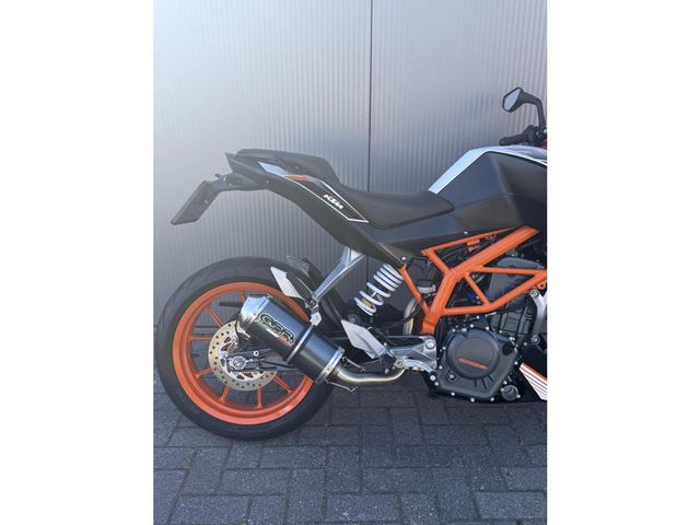 ktm - 390-duke-abs