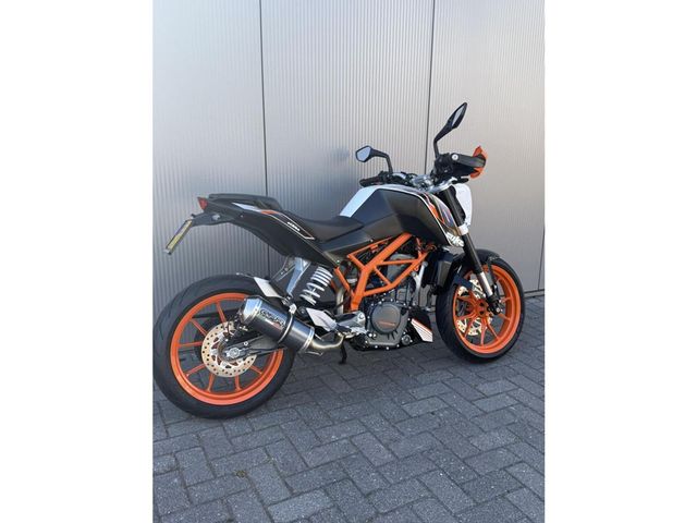 ktm - 390-duke-abs