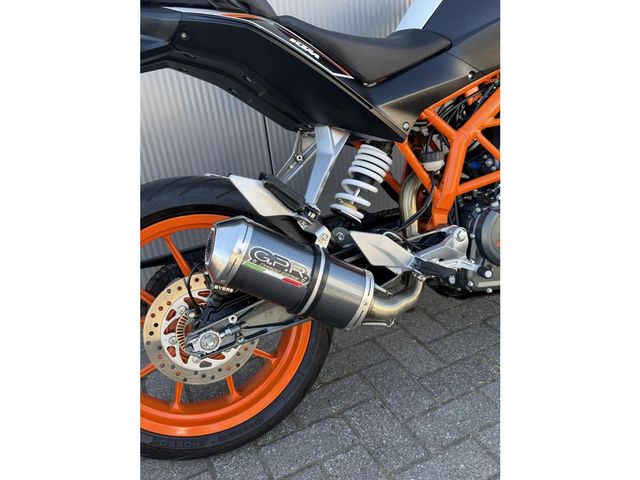 ktm - 390-duke-abs