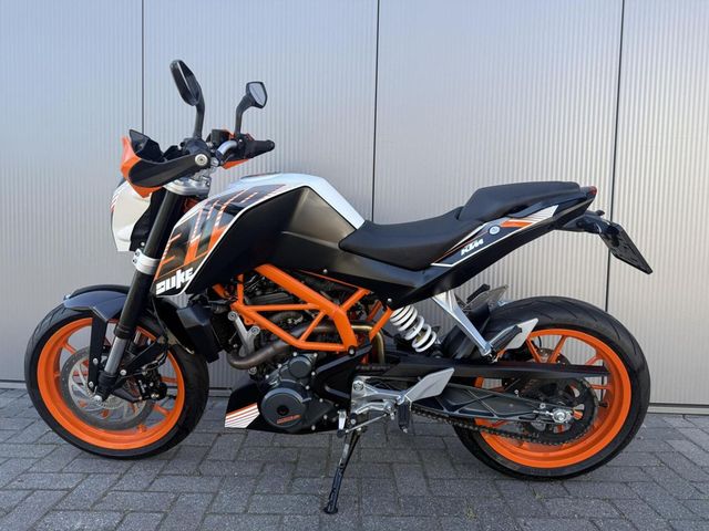 ktm - 390-duke-abs