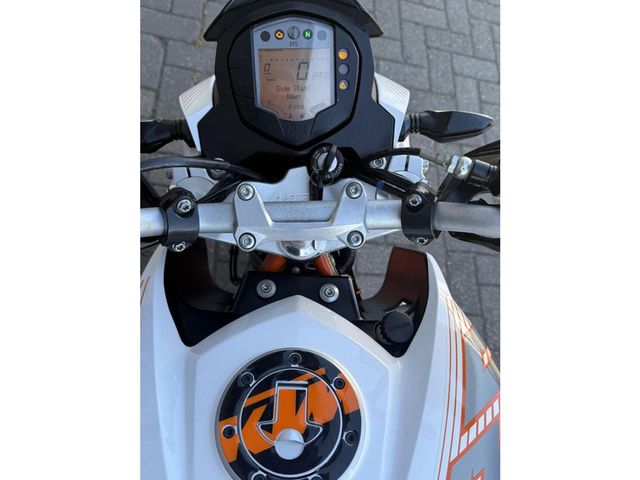 ktm - 390-duke-abs