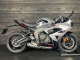 TRIUMPH DAYTONA 660