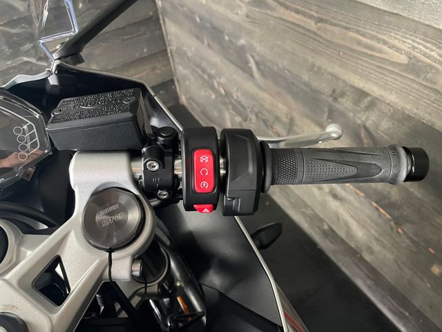 triumph - daytona-660