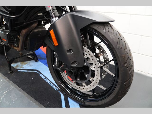 ktm - 1290-super-adventure-s