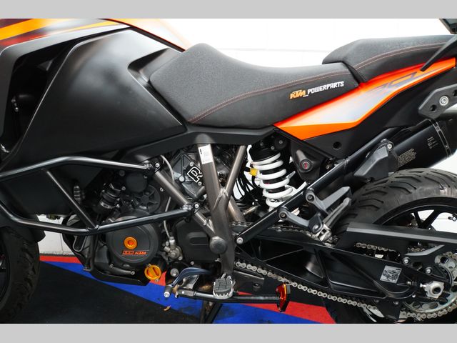 ktm - 1290-super-adventure-s