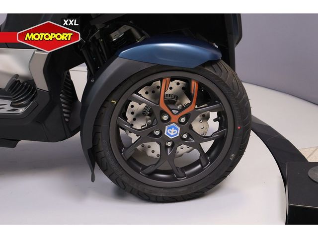 piaggio - mp3-530-hpe-advance-exlusive