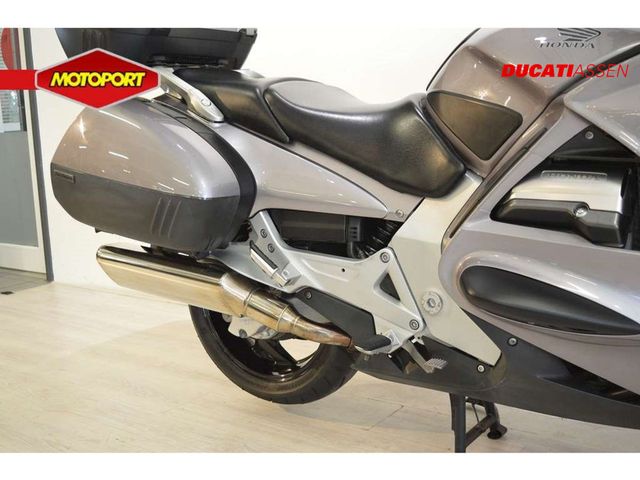 honda - st-1300-pan-european-abs