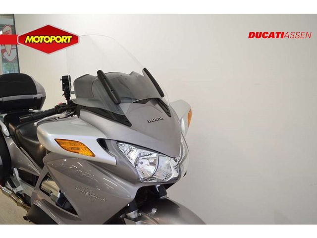 honda - st-1300-pan-european-abs