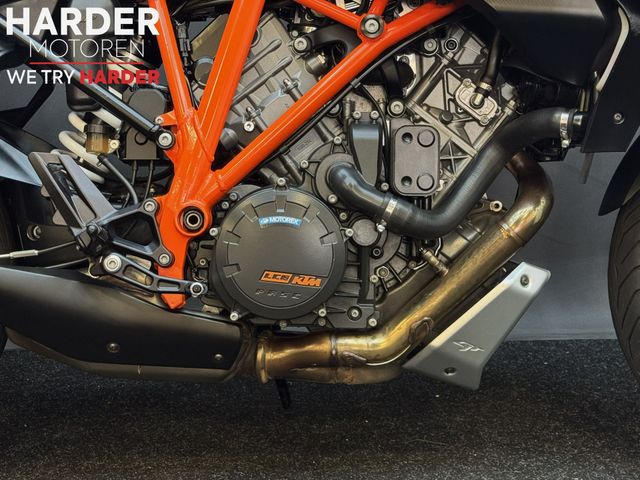 ktm - 1290-super-duke-gt