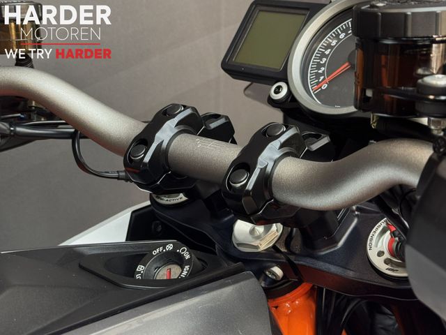 ktm - 1290-super-duke-gt