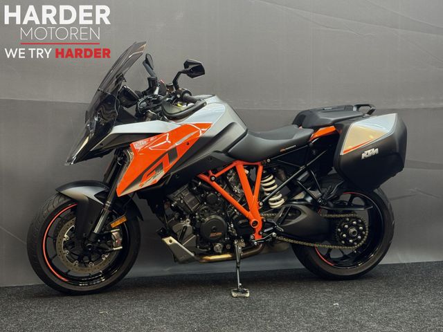 ktm - 1290-super-duke-gt