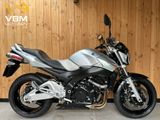 SUZUKI GSR 600