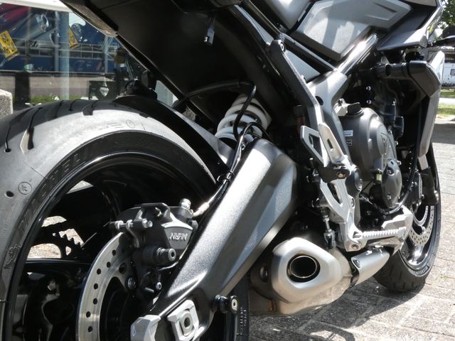 triumph - tiger-sport-660