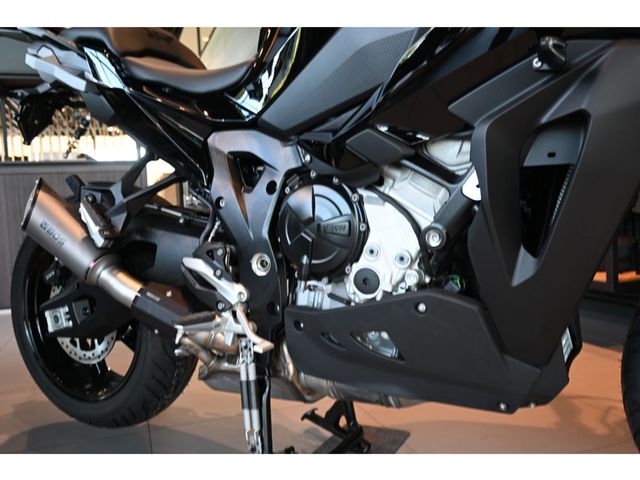 bmw - s-1000-xr