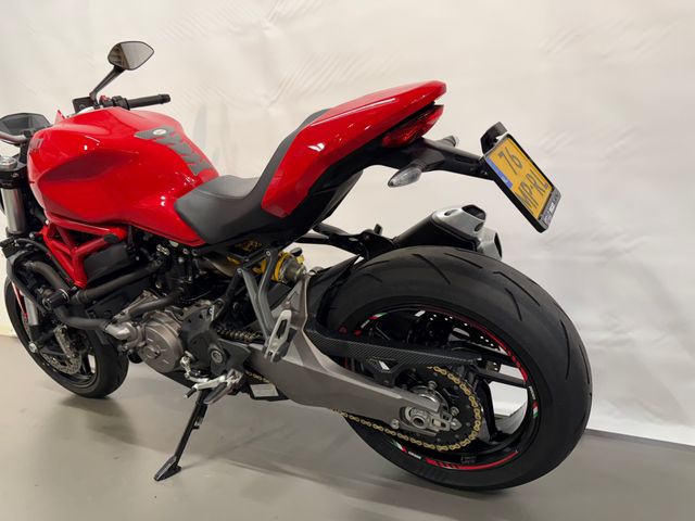 ducati - monster-821