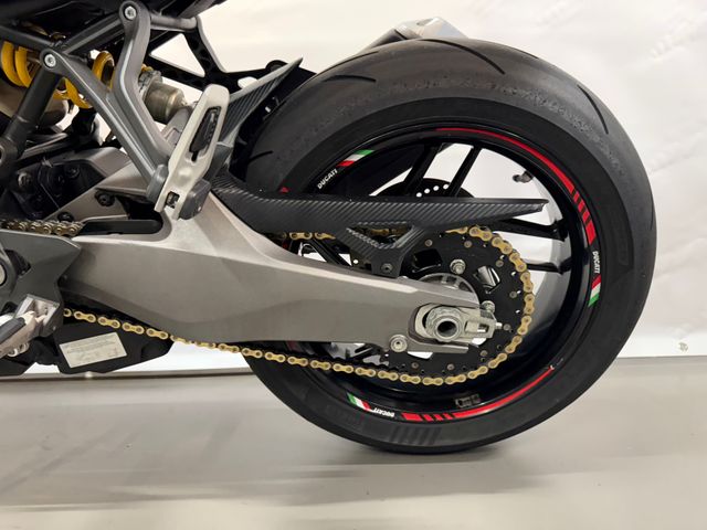 ducati - monster-821