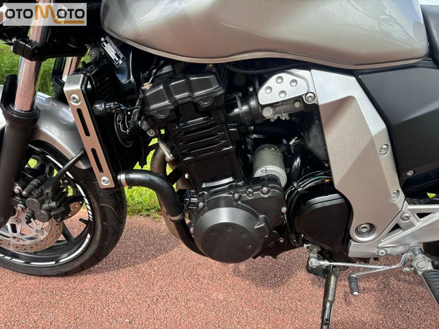 kawasaki - z-750