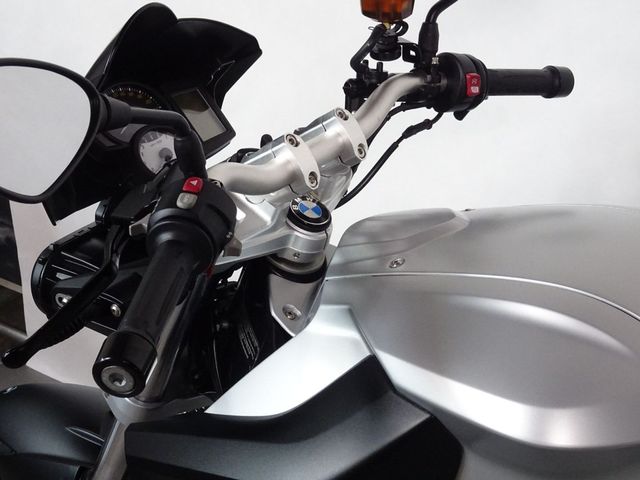 bmw - f-800-r