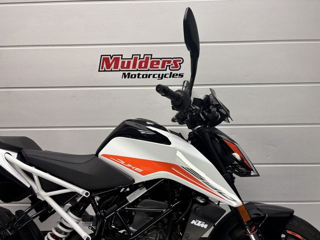 ktm - 390-duke-abs