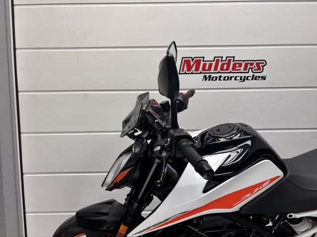 ktm - 390-duke-abs