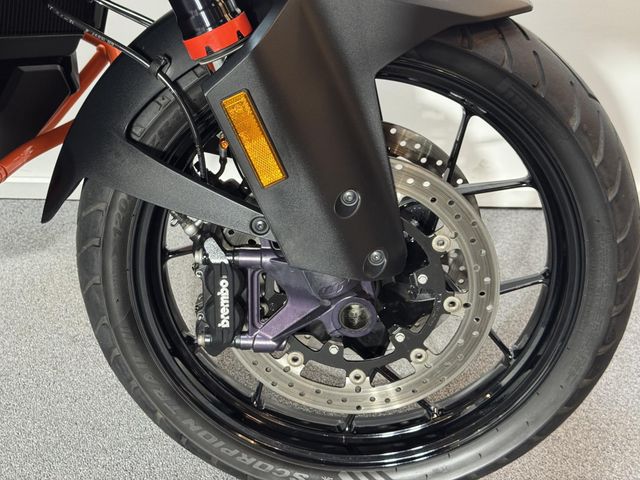 ktm - 1290-super-adventure-s