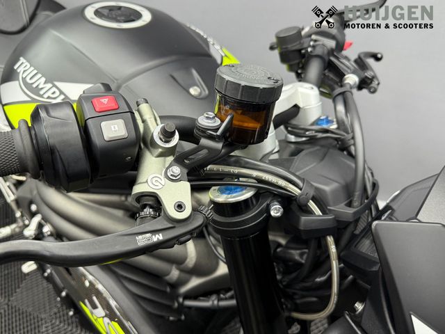 triumph - speed-triple-rs
