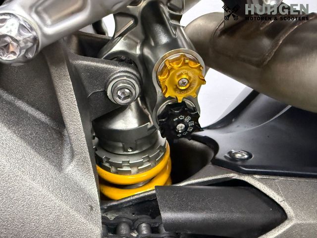 triumph - speed-triple-rs