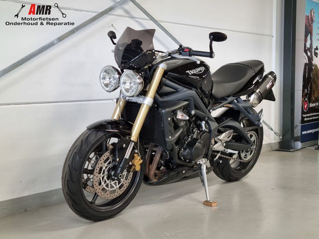 triumph - street-triple-675