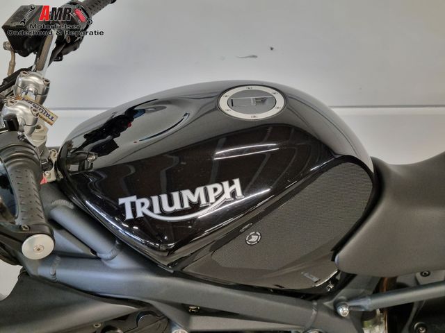 triumph - street-triple-675