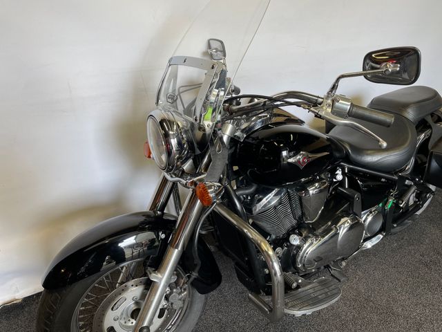 kawasaki - vn-900-classic