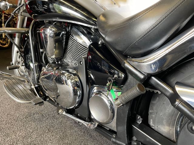 kawasaki - vn-900-classic