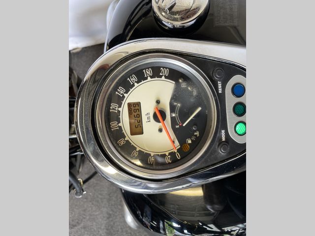 kawasaki - vn-900-classic