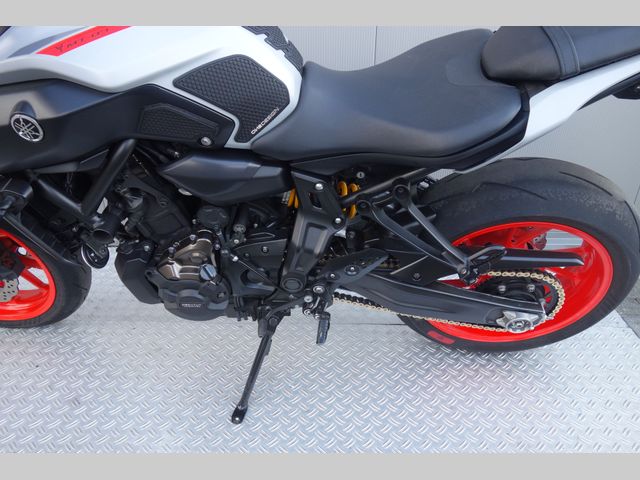 yamaha - mt-07-abs