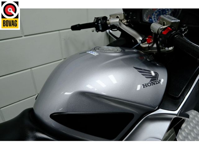 honda - st-1300-pan-european