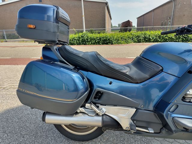 honda - st-1100-pan-european