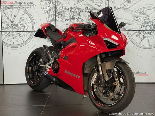 ducati - panigale-v4