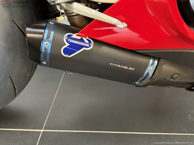ducati - panigale-v4