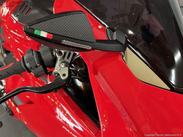 ducati - panigale-v4