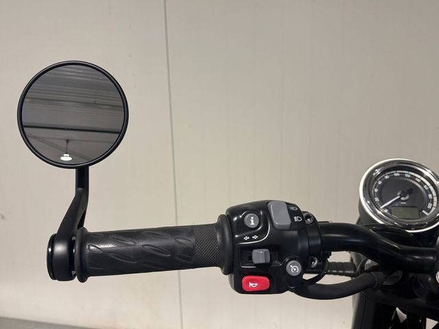 triumph - bonneville-t-120-black