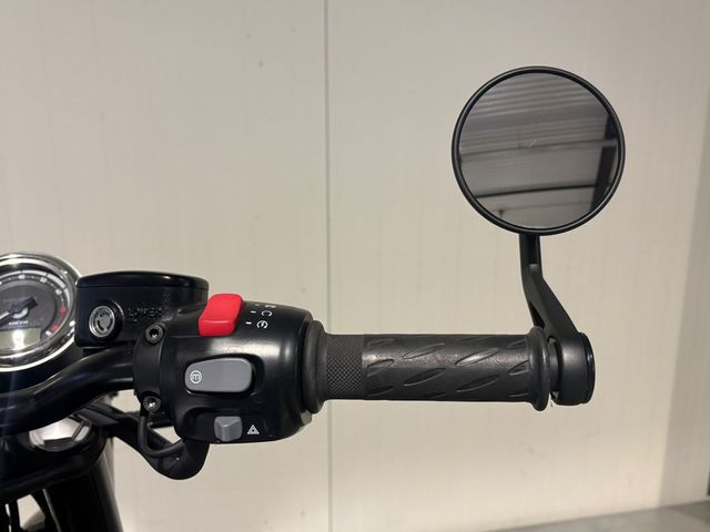 triumph - bonneville-t-120-black