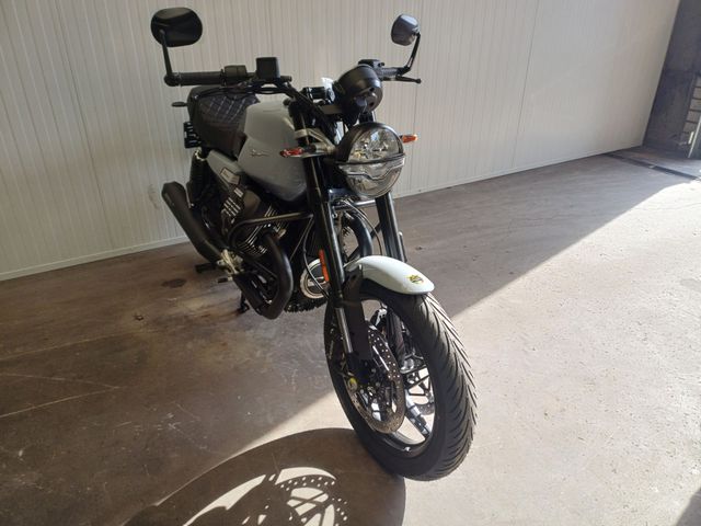 moto-guzzi - v-7-sport