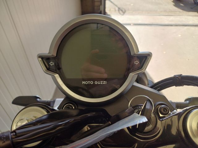 moto-guzzi - v-7-sport