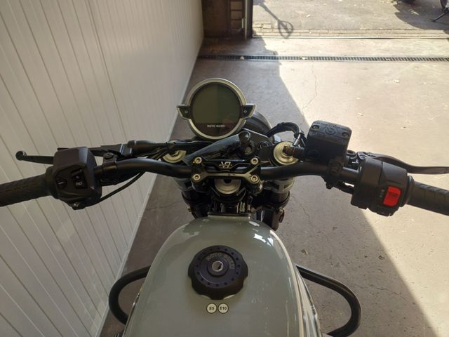 moto-guzzi - v-7-sport