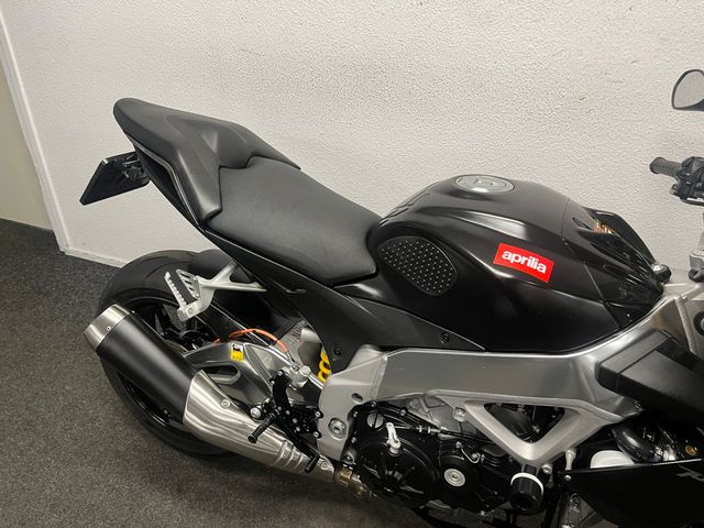 aprilia - tuono-v4