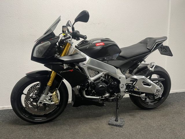 aprilia - tuono-v4