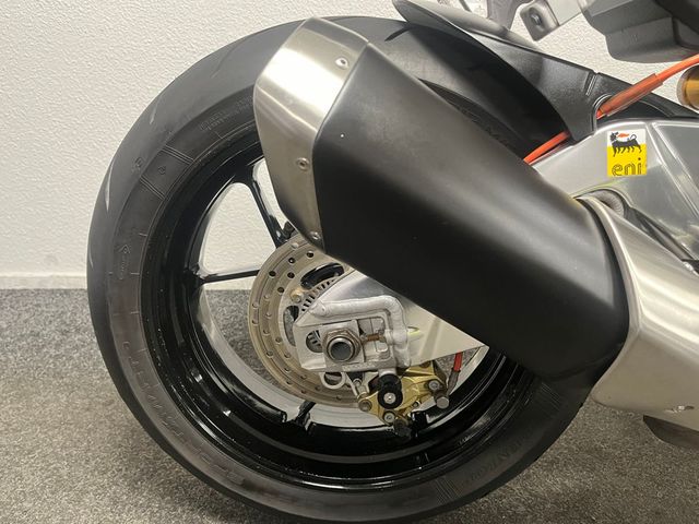 aprilia - tuono-v4